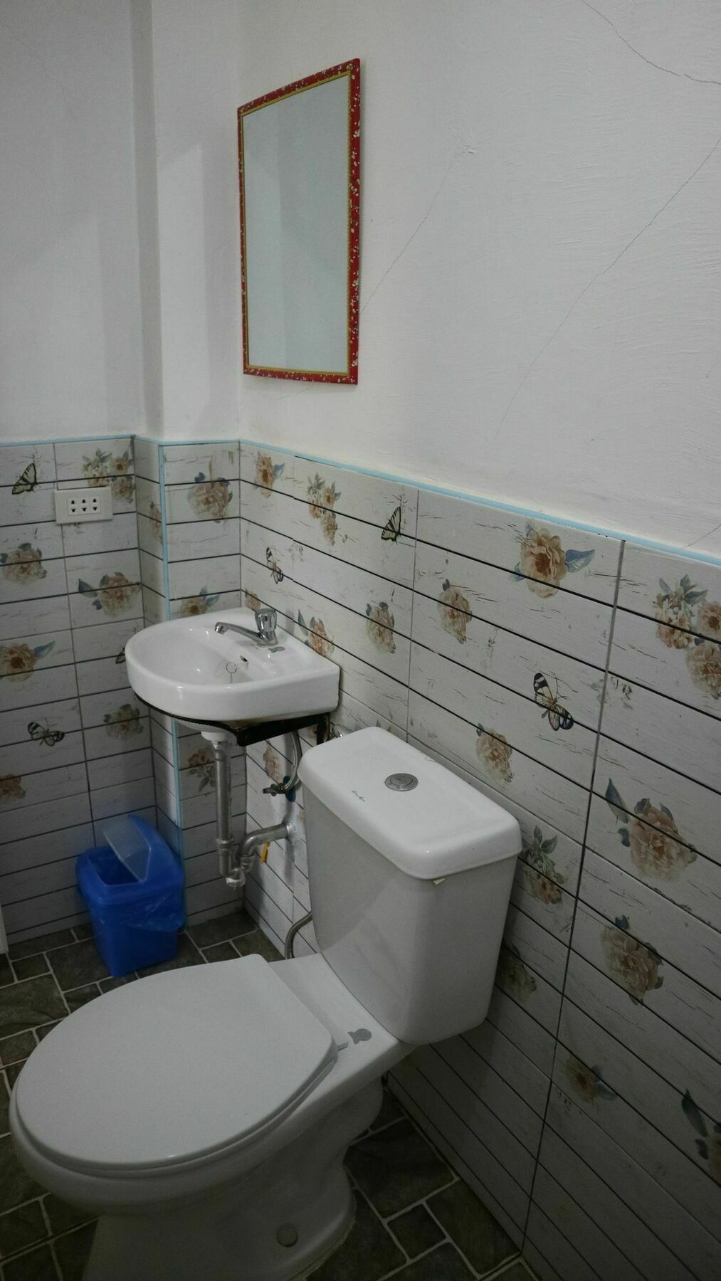 Charm Guest House Puerto Princesa Kültér fotó