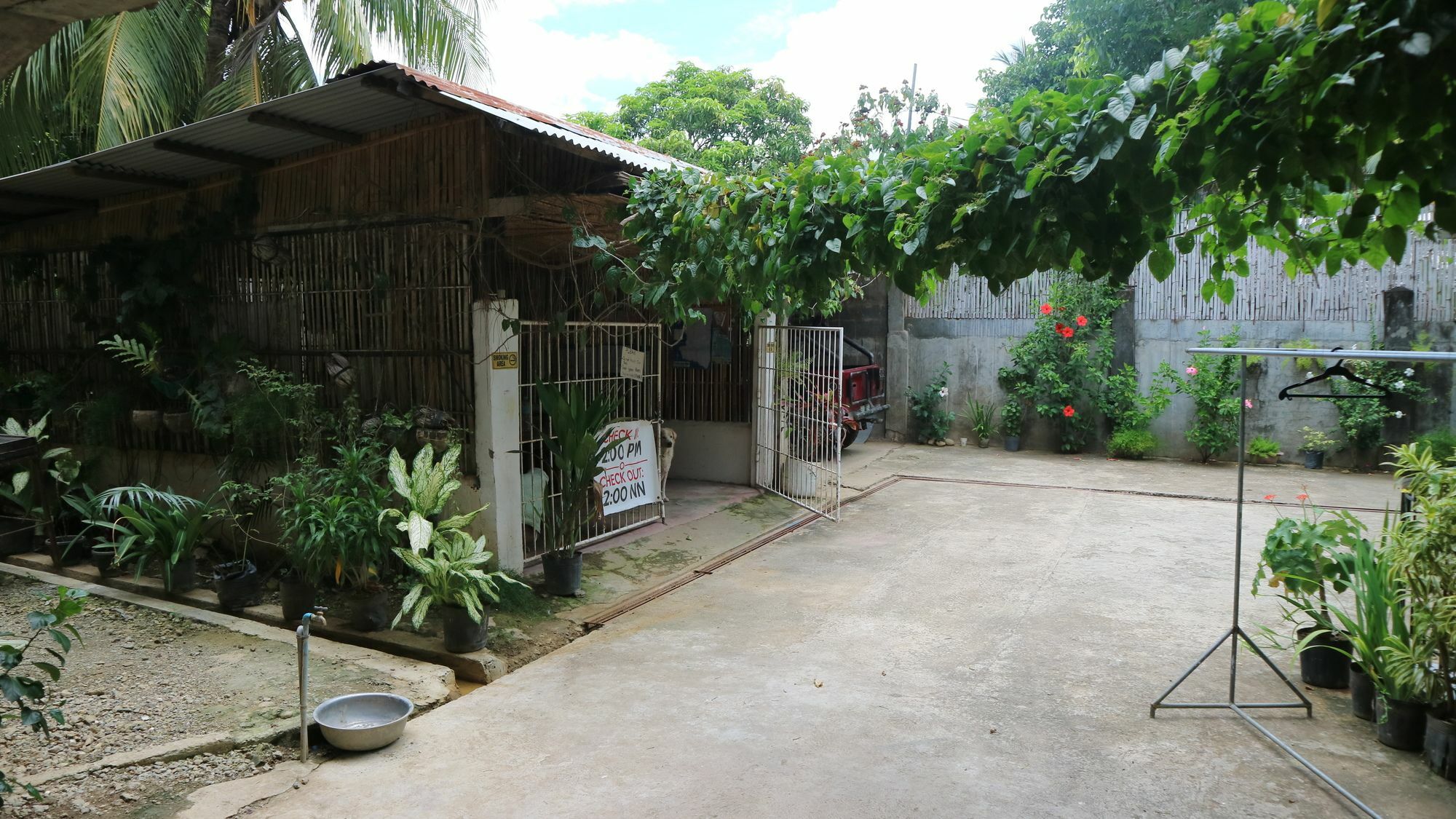 Charm Guest House Puerto Princesa Kültér fotó